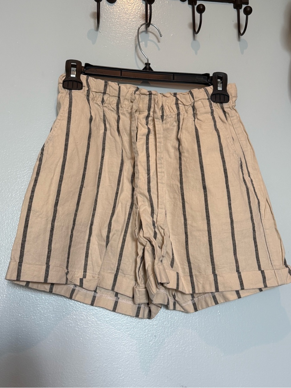 Uniqlo Cream Shorts with Black Vertical Stripes